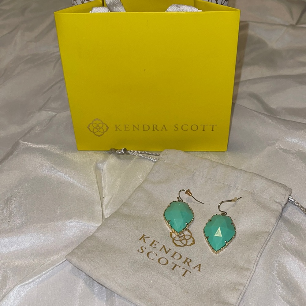 Kendra Scott